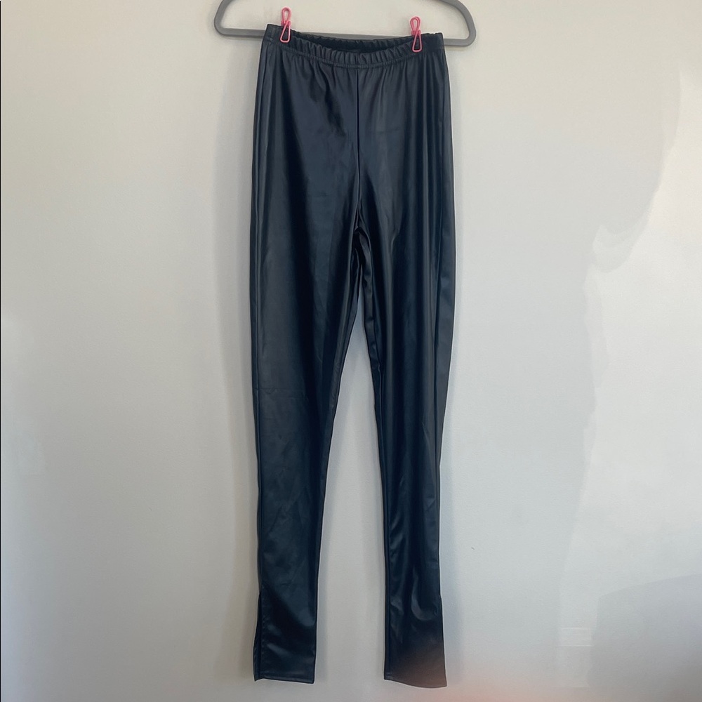 Pretty Little Things Sleek Black Faux Leather Pants. Slit in the bottom. Size 8 - Picture 5 of 7